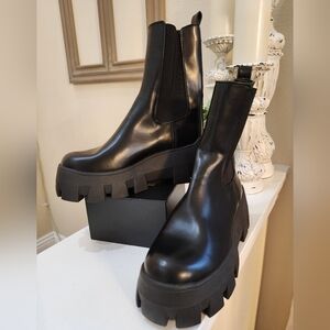 Circus NY by Sam Edelman Women's Ana Chelsea Boot